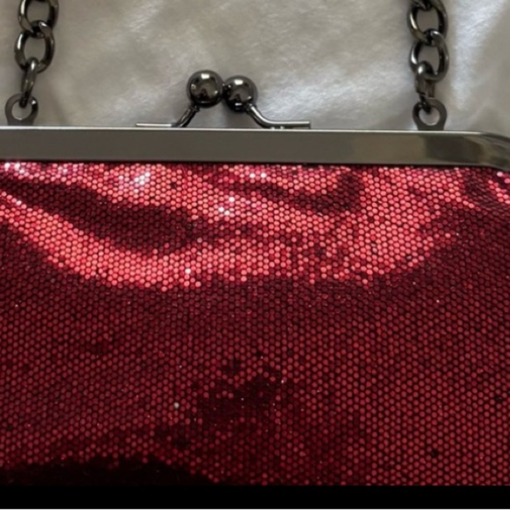 Express Sparkling Ruby Clutch